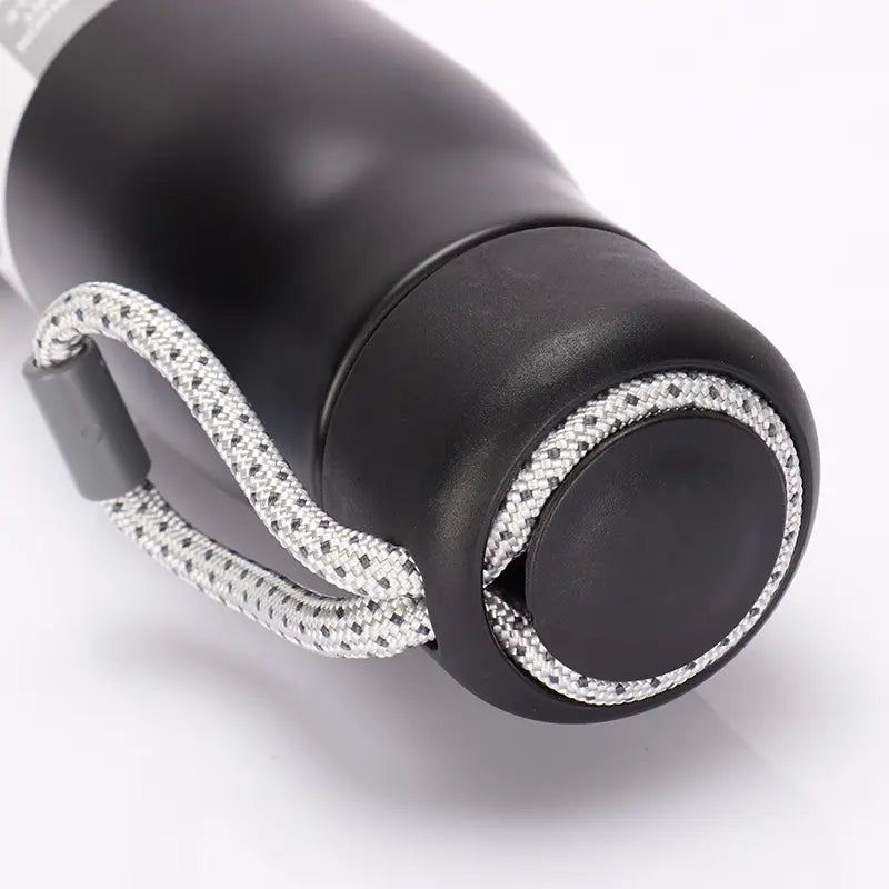STAINLESS STEEL INSULATED BOTTLE WITH DORI