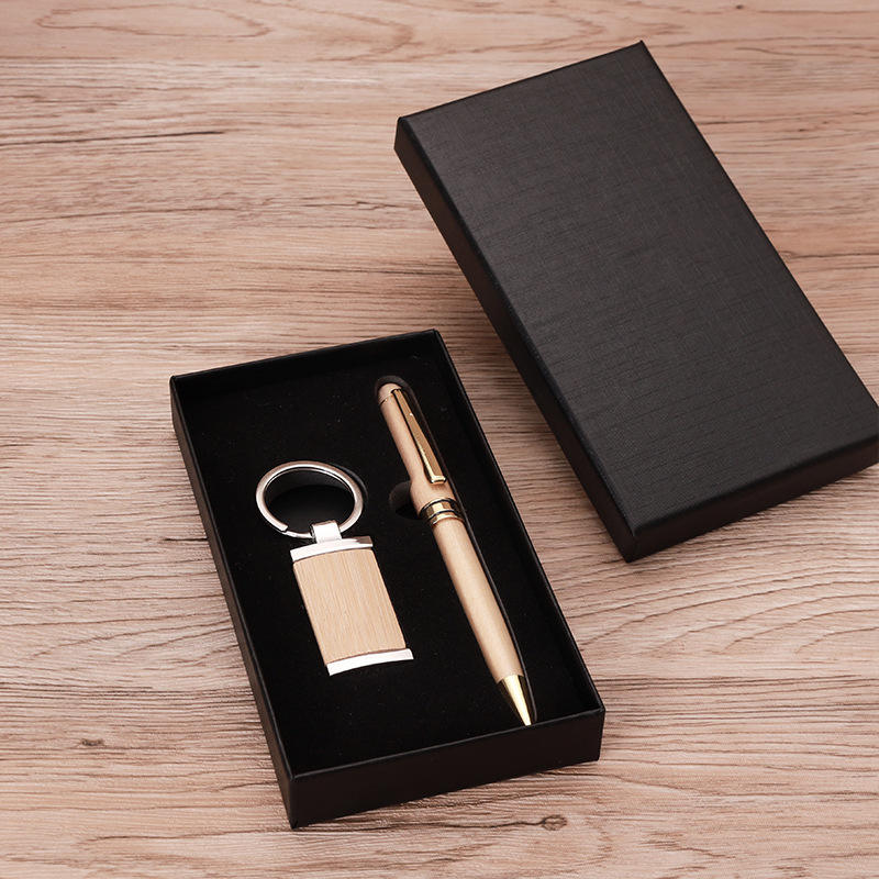 Eco-friendly Metal Zinc Alloy Keychain Pen Business Gift Set Wood Pen Wooden Keychains Laser Logo Luxury Corporate Men Gift