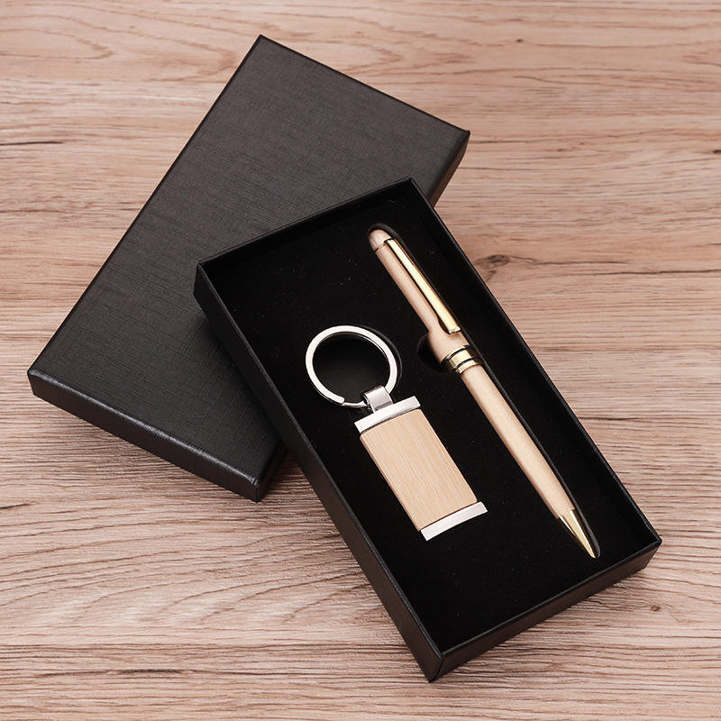 Eco-friendly Metal Zinc Alloy Keychain Pen Business Gift Set Wood Pen Wooden Keychains Laser Logo Luxury Corporate Men Gift