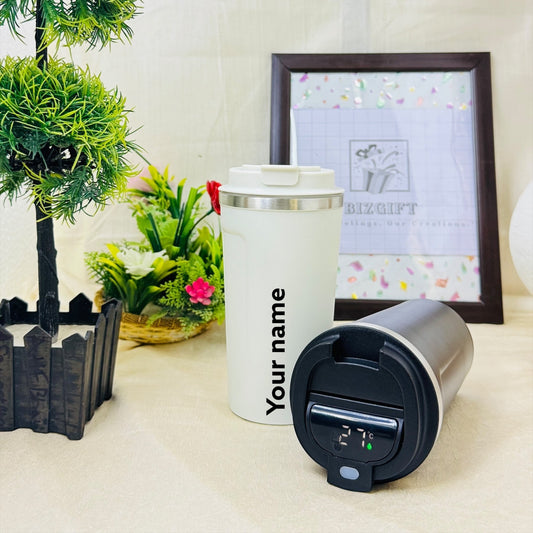 INSULATED MUG WITH SMART TEMPERATURE DISPLAY